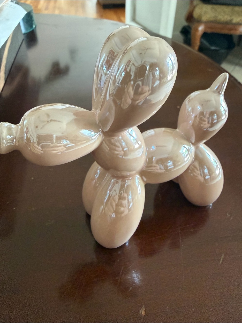 Studio Van Gogh glossy PinkCeramic Balloon Dog Figurine